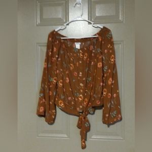 🌻Rue 21 Woman Blouse/Top Size S🌻